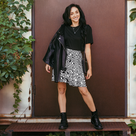 Skater Skirt (Noir Noodle)