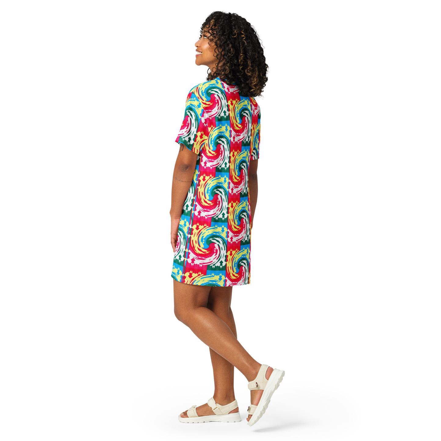 T-shirt dress (Pink Waves)