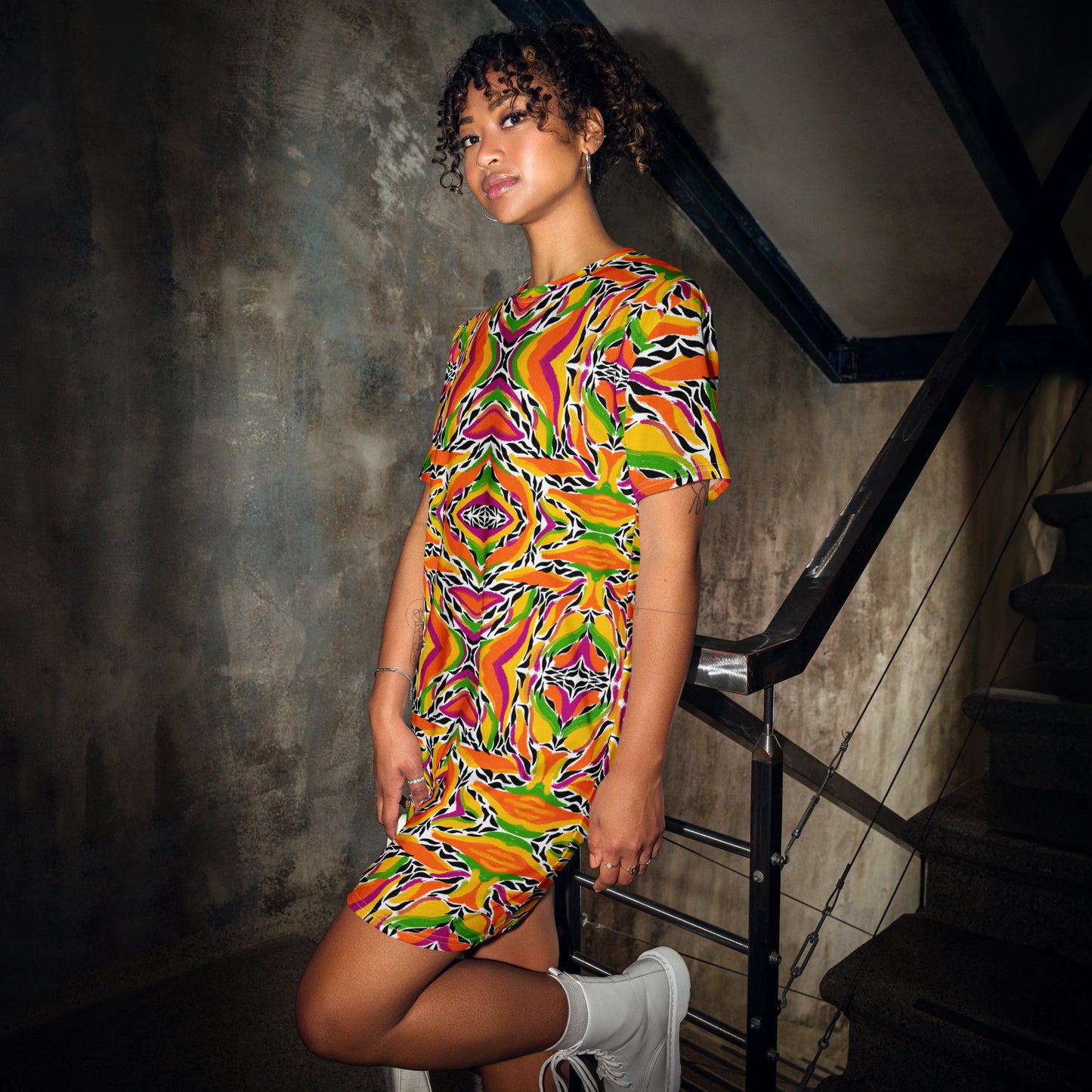 T-shirt dress (Mango Mosaic)