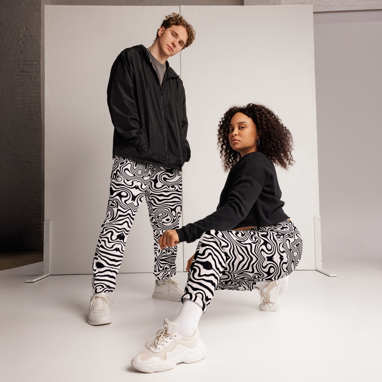 Unisex track pants (Noir Noodle)
