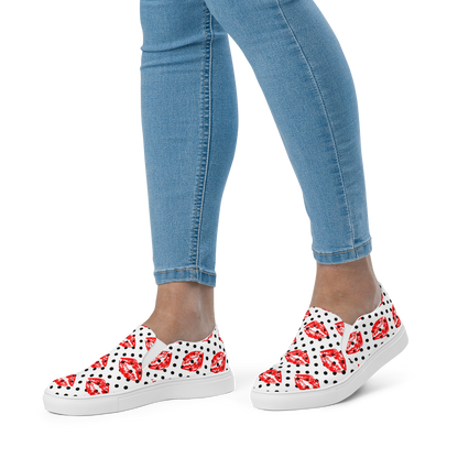 Women’s slip-on canvas shoes (Lips)